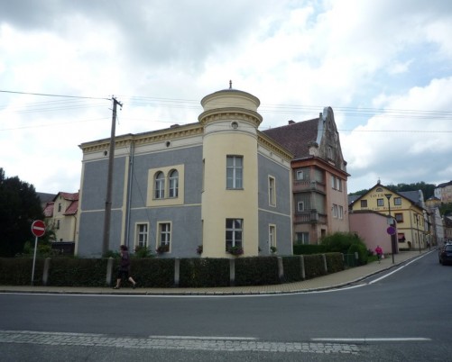 Prodej, Rodinný dům 143m²  na pozemku 1373m² ve městě  Javorník- 17. Listopadu 487
